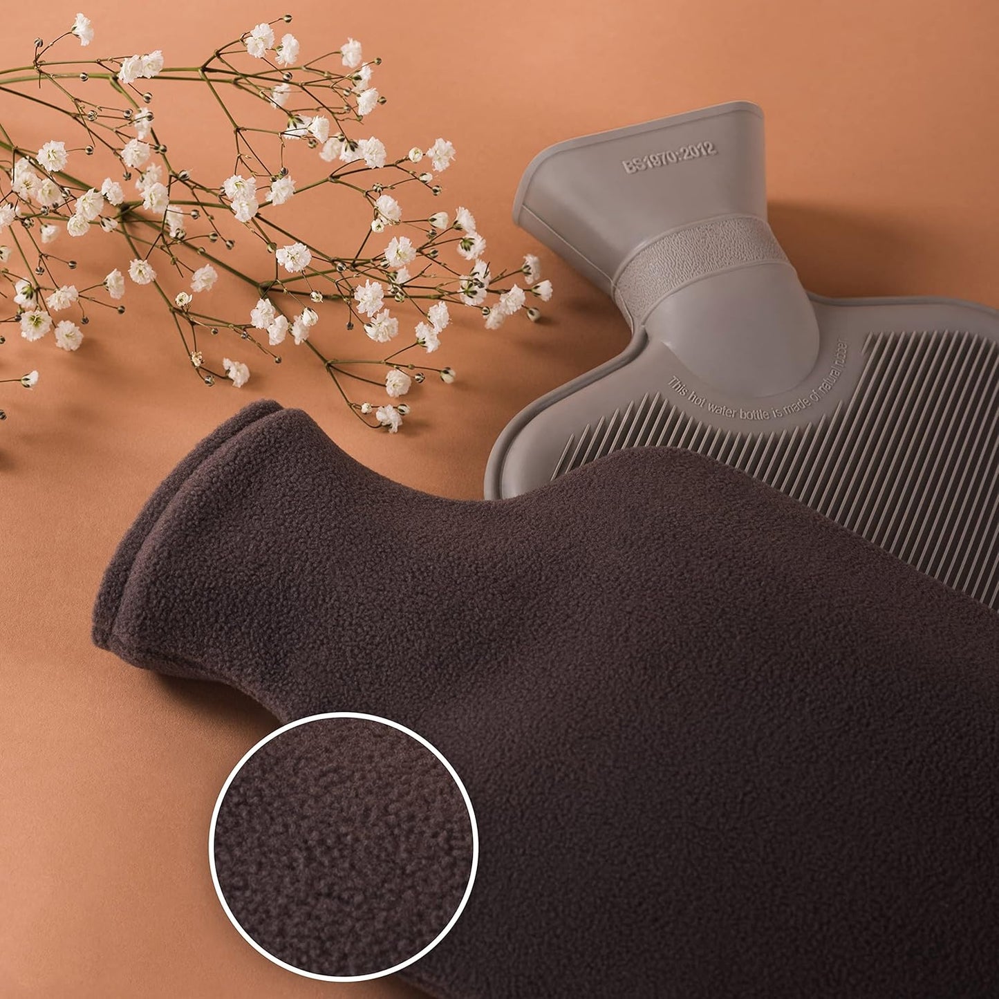 Blumtal Premium Wärmflasche Mit Bezug Aus Polar Fleece - Wärmeflasche Aus Naturkautschuk - Bettflasche Für Erwachsene - Hot Water Bag Luxus - Auslaufsichere Bettflasche - Weiche Bettflasche Grau