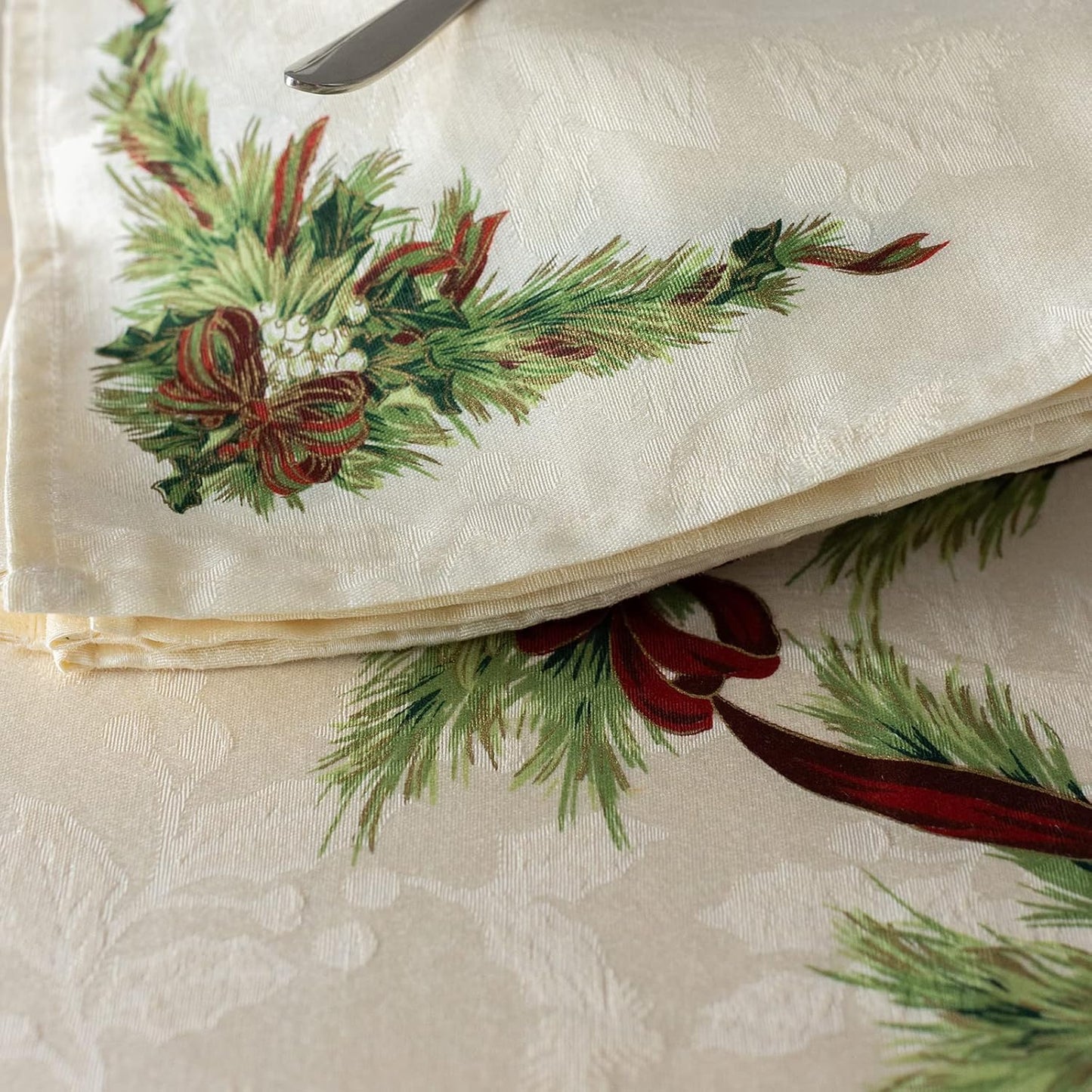 Christmas Ribbons Engineered Bedruckte Stoffservietten Für Weihnachten, Winter Und Urlaub Tischdecken (48,3 X 48,3 Cm Servietten, 4 Stück, Weihnachtsbänder)