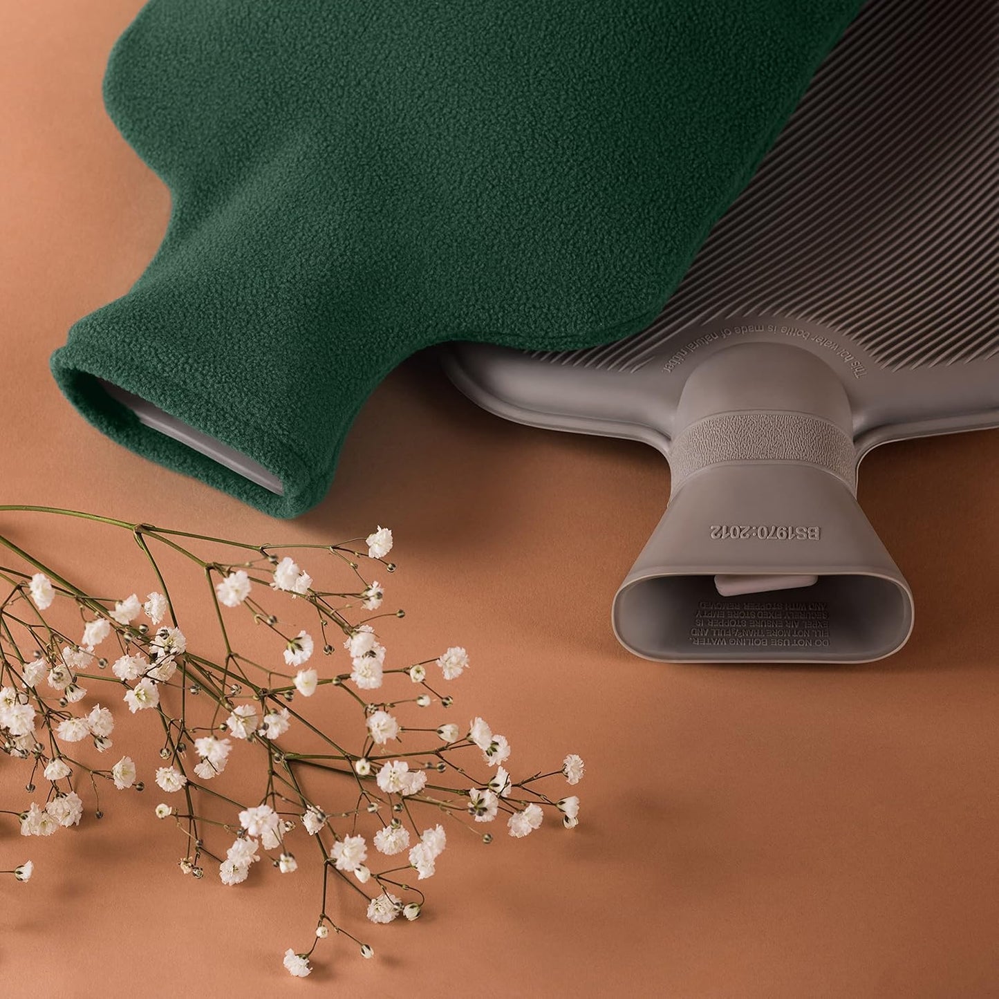 Luxurious Eco-Friendly Blumtal Premium Hot Water Bottle with Soft Fleece Cover - Leak-Proof Comfort in Elegant Green