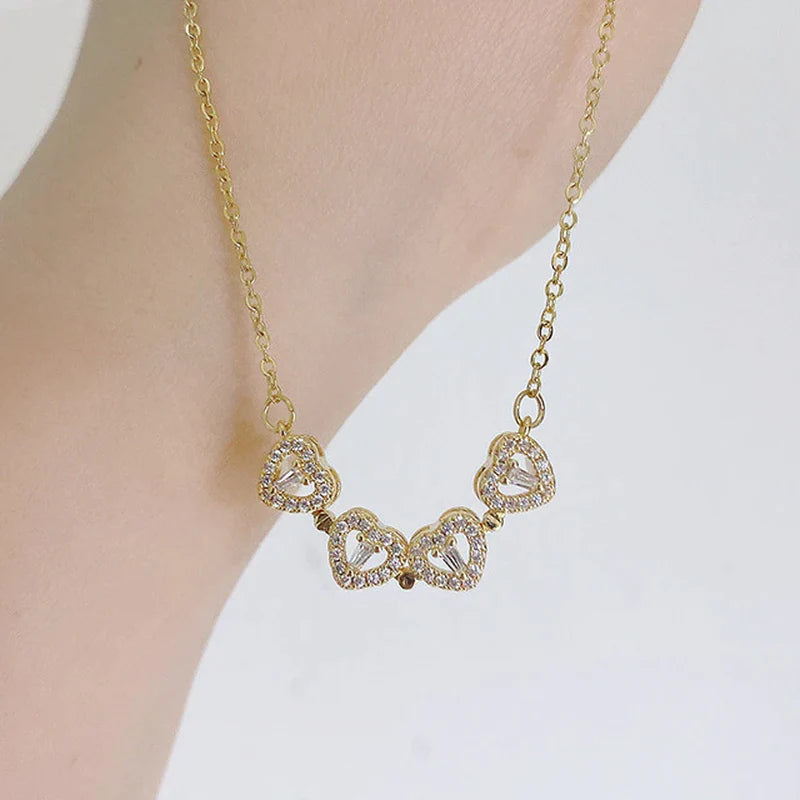 Creative Magnetic Folding Heart-Shaped Four-Leaf Clover Pendant Necklace Popular Jewelry Two Ways to Wear Unusual Party Gift