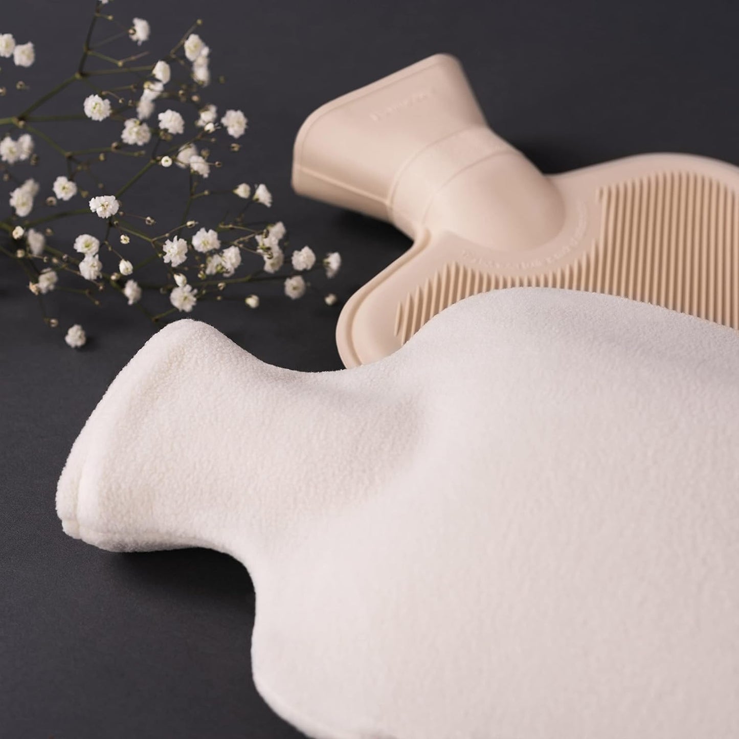 Indulge in Comfort: Luxurious Leak-Proof Blumtal Premium Hot Water Bottle with Plush Polar Fleece Cover - Elegant White Design