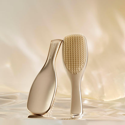 Ultimate Detangler Hair Brush - Effortlessly Untangle Wet & Dry Hair, Reduce Breakage & Eliminate Knots with Dual-Level Teeth and Comfortable Grip!